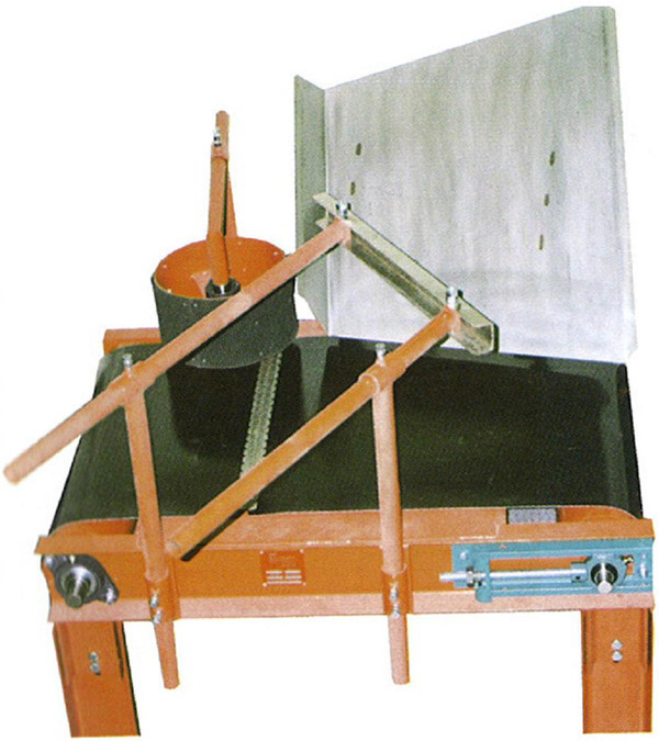 Express Scale BT24 Bag Turner Inpak Systems, Inc.